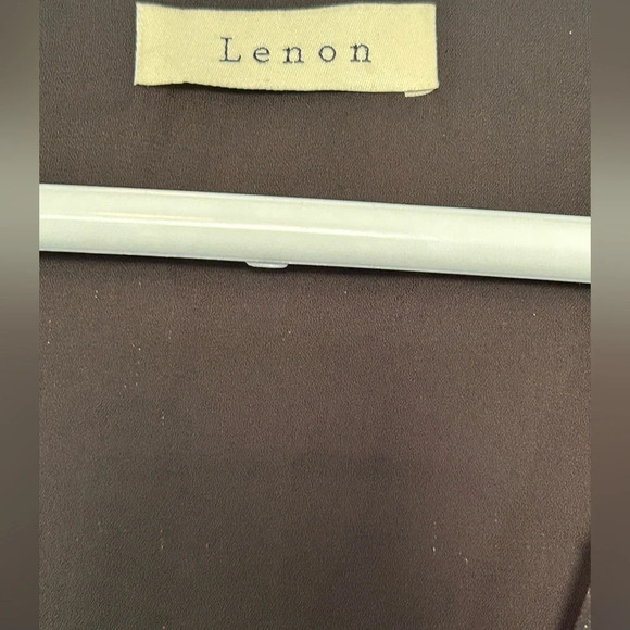 New Lenon Anthropologie faux wrap black & gold fancy sheer top sz small - Picture 2 of 3